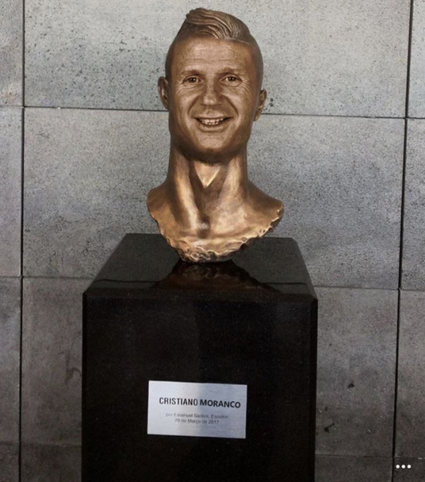 El busto de Cristiano Ronaldo en el aeropuerto de Madeira va a dar para muchos memes