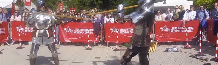 Una demostración de como luchaban los caballeros medievales