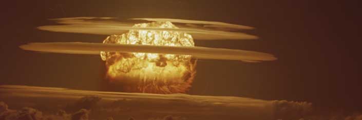 Video a color del mayor arma nuclear detonada sobre EEUU