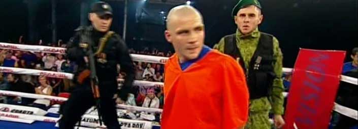 Este boxeador ucraniano si que sabe montar un espectáculo para entrar al ring