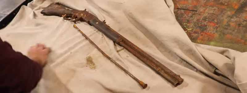 Restaurando un antiguo rifle Winchester muy oxidado