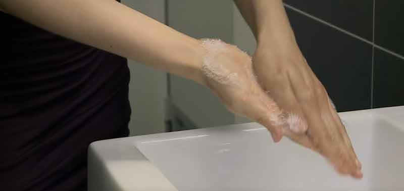 Cómo lavarse correctamente las manos según la OMS