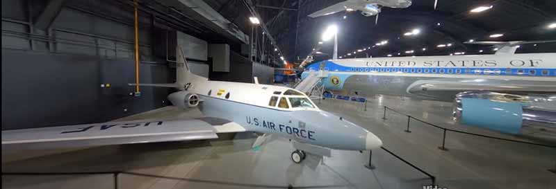 Visita a vista de drone del Museo Nacional de la Fuerza Aérea de Estados Unidos