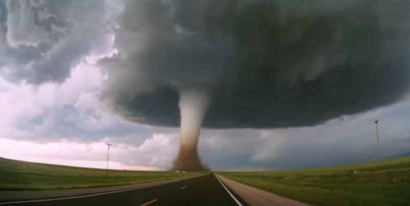Formación de un tornado en Wyoming