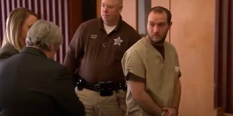 Un preso ataca a otro preso pedófilo en un juzgado