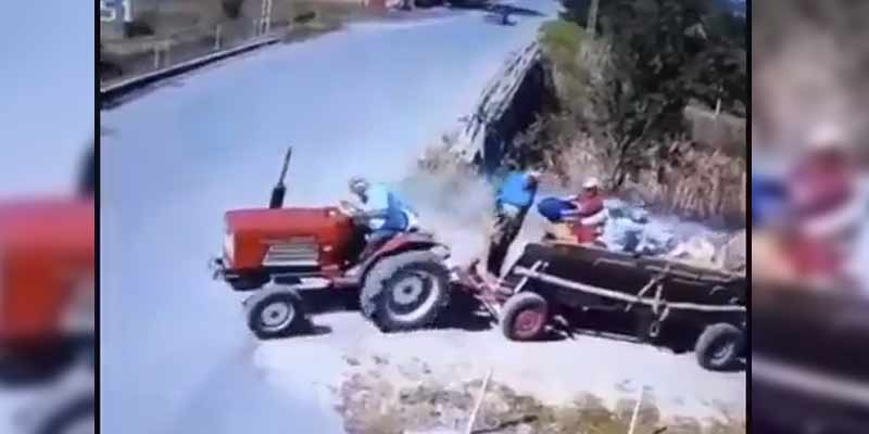 Accidente de un tractor en un cruce