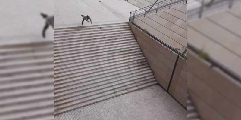 Locura nivel: Saltar las escaleras así