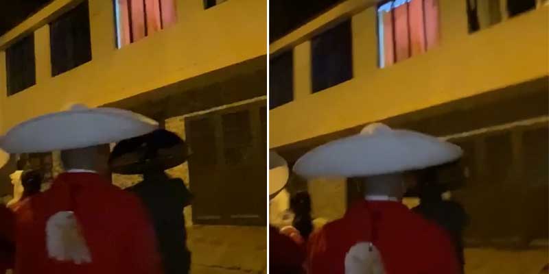 El video del novio que lleva unos mariachis a casa de su novia ha hecho viral
