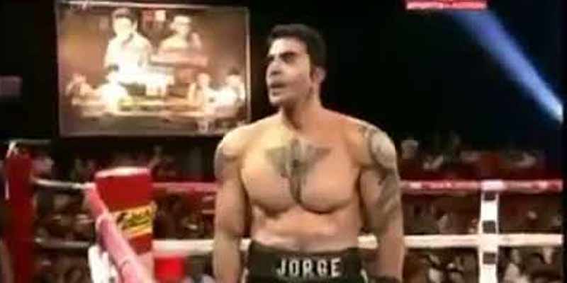 El boxeador "fake", el más falso de la historia
