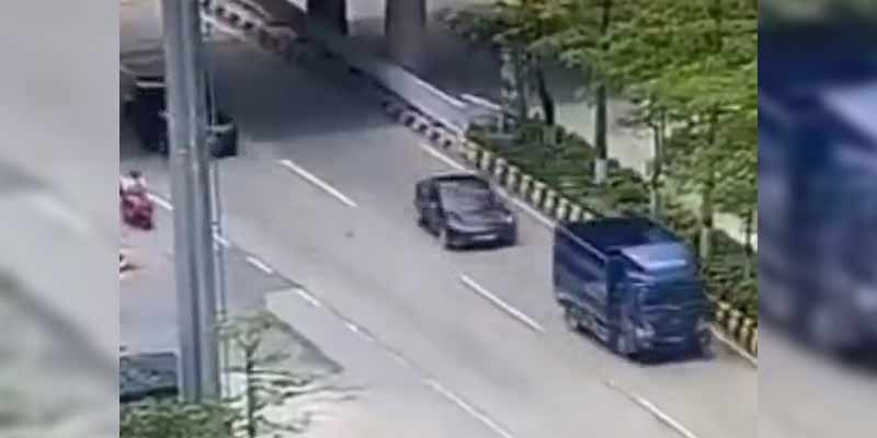 Terrible accidente de un coche Tesla contra un camión en China