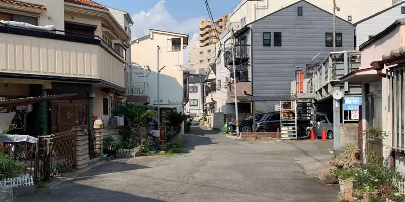 Un paseo por este barrio de Japón que parece sacado de una película de Studio Ghibli