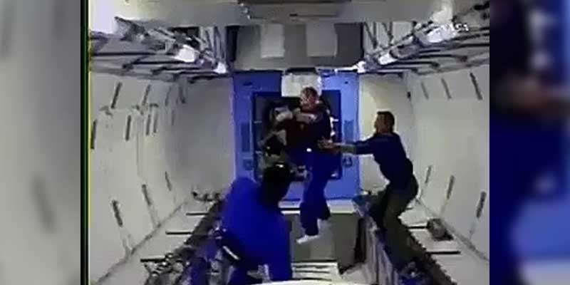 A veces los astronautas se quedan "colgados" en el espacio