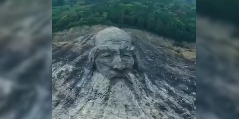 Esta es la talla de roca más grande de China