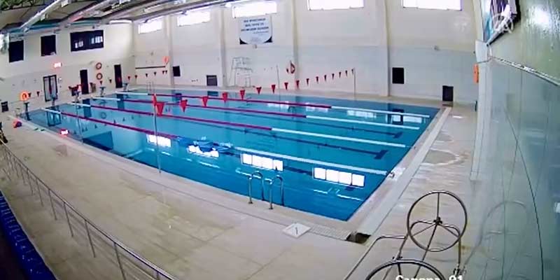Una piscina durante el terremoto de Turquía