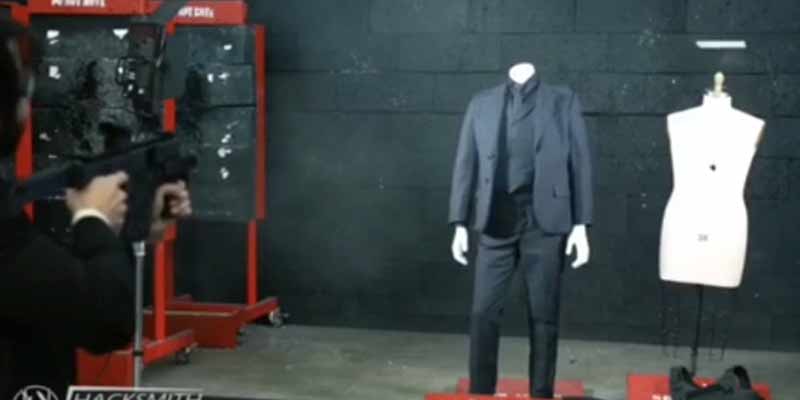 Crean el traje antibalas de John Wick en la vida real 