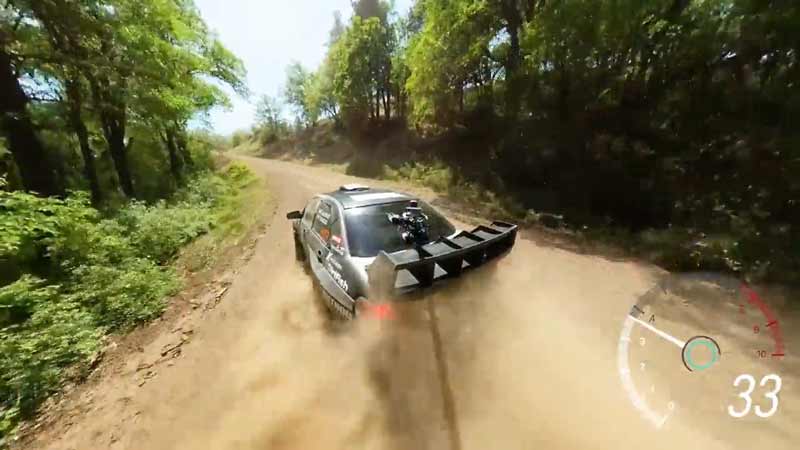 Esto no es un videojuego, es coche de Rally con una cámara 360 instalada