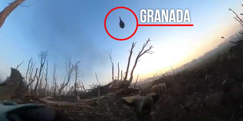 Este video es el ejemplo de como tener toda la mala suerte y toda la buena suerte al lanzar una granada en combate
